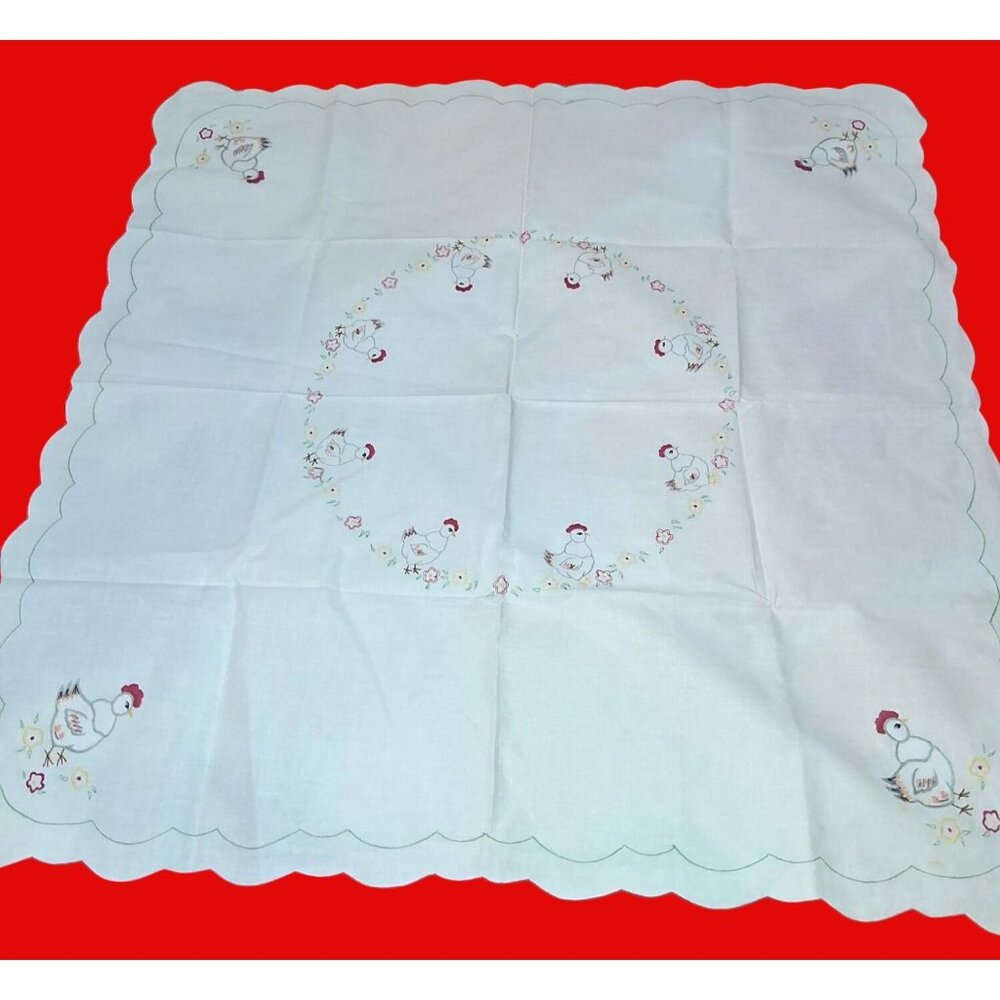 Chicken Embroidered Cotton Tablecloth With Scalloped Edges And Floral Motifs 32x